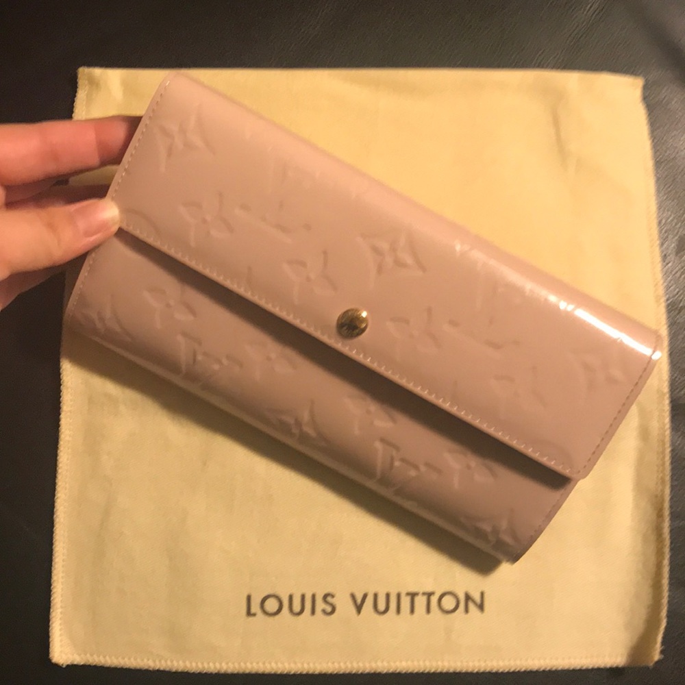 LV Long Wallet